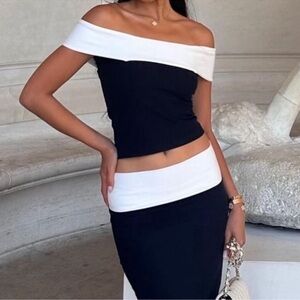 Sunset Adore Essential Top